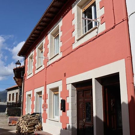 Casa Rural Cares Santa Maria de Valdeon 외부 사진